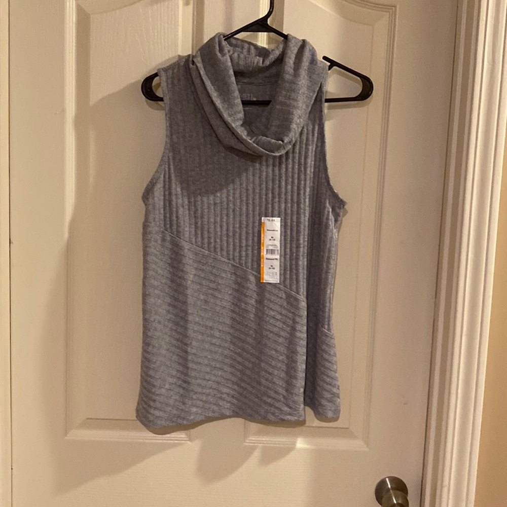 Time and tru gray cowl neck medium (8-10) 88% polyester 9% rayon 3% spandex